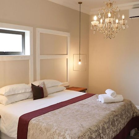 Boutique Guesthouse Mariental Extérieur photo
