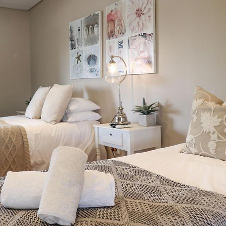 Boutique Guesthouse Mariental Extérieur photo